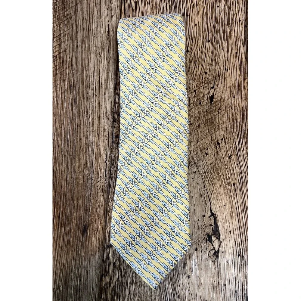 Vineyard Vines Neck Tie Deck Cleats Boats Ropes Yellow Light Blue 100% Silk